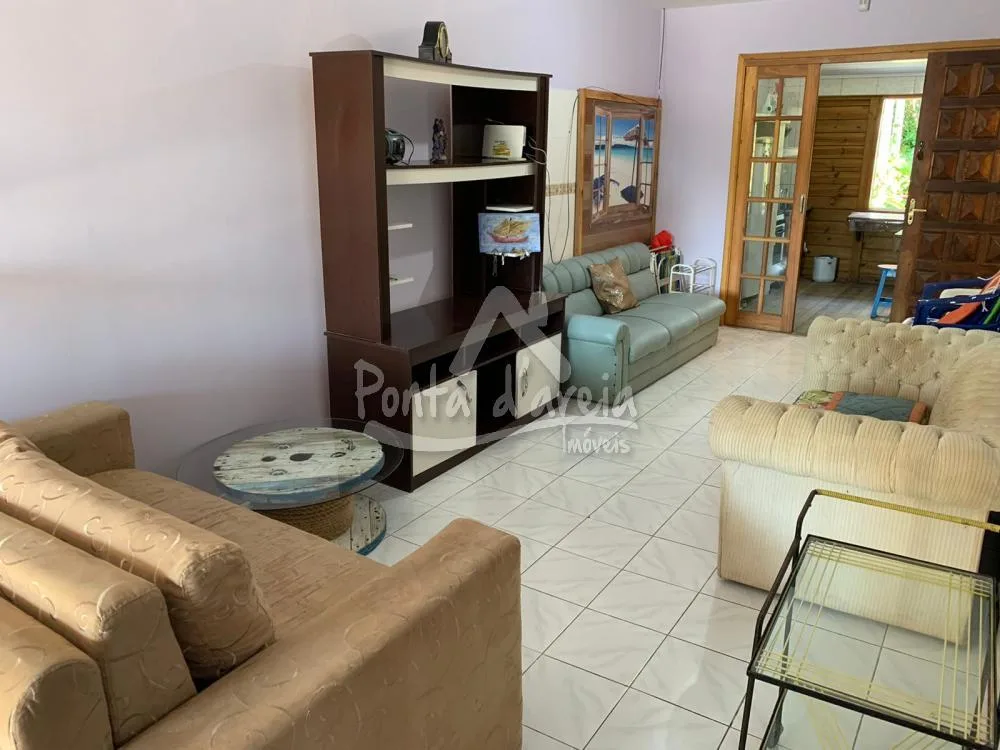 EXCELENTE CASA - PONTAL DO SUL